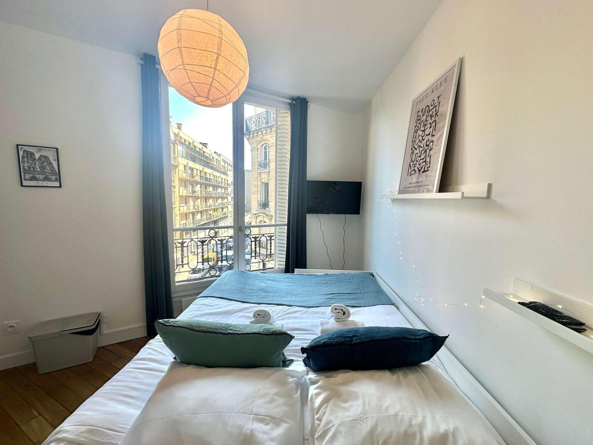 New 436 Keaton - Cosy Center